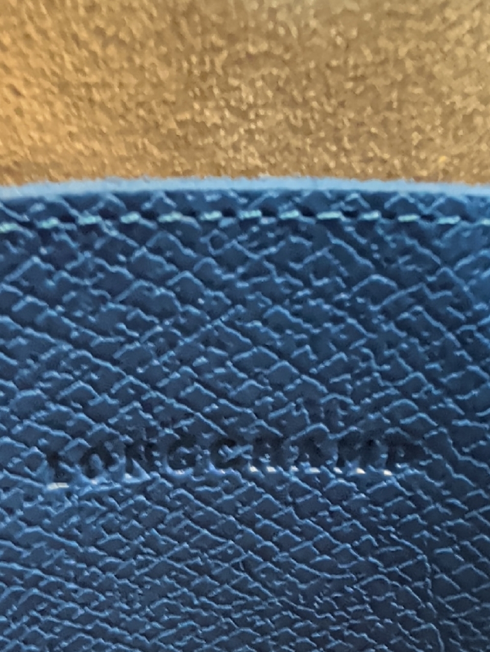 Longchamp Épure Bistro Bucket Bag - Picture 2 of 6